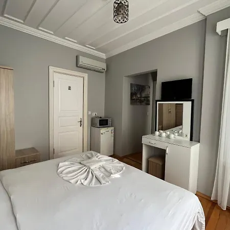 Apart-hotel Jasmine & Boutique 3*