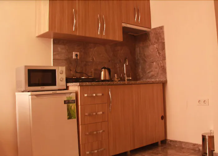 Jasmine & Boutique Aparthotel 3*