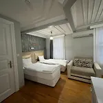 Jasmine & Boutique Aparthotel 3*