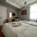 Jasmine & Boutique Aparthotel 3*