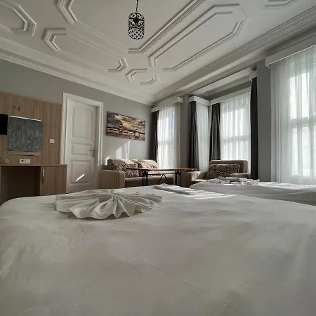 Jasmine & Boutique Apartmanhotel 2*